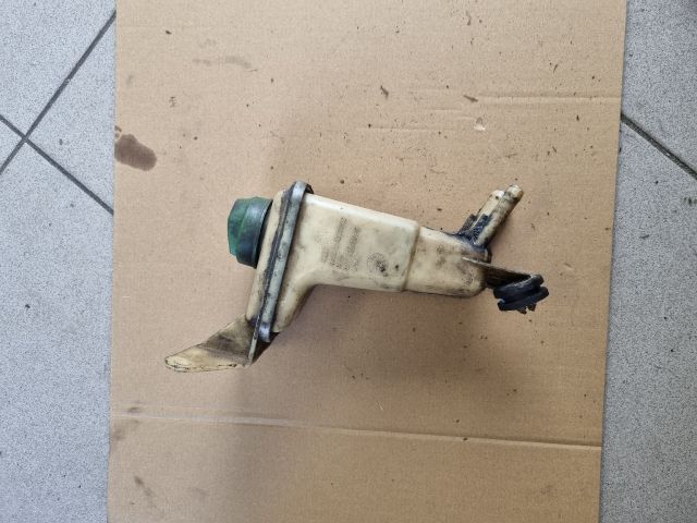 bontott VW PASSAT B5 Szervóolaj Tartály