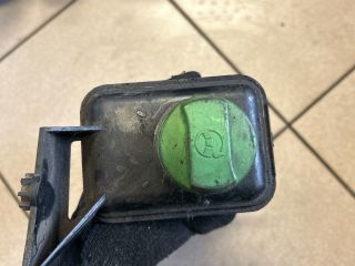 bontott VW PASSAT B5 Szervóolaj Tartály