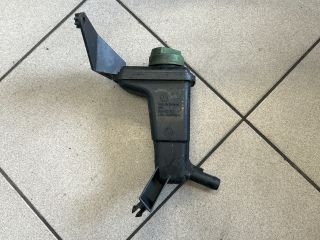 bontott VW PASSAT B5 Szervóolaj Tartály