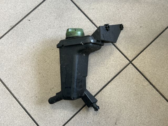 bontott VW PASSAT B5 Szervóolaj Tartály