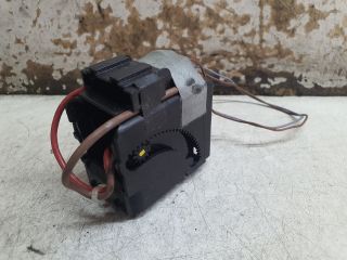 bontott VW PASSAT B5 Szivargyújtó Aljzat