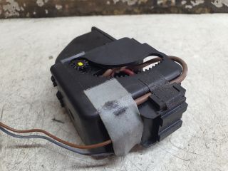 bontott VW PASSAT B5 Szivargyújtó Aljzat