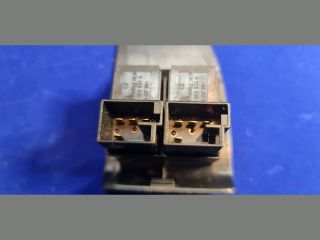 bontott VW PASSAT B5 Tankajtó Nyitó Kar / Gomb