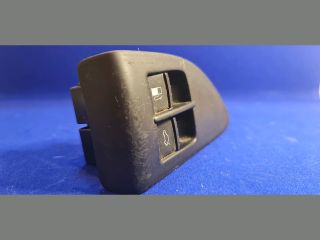 bontott VW PASSAT B5 Tankajtó Nyitó Kar / Gomb
