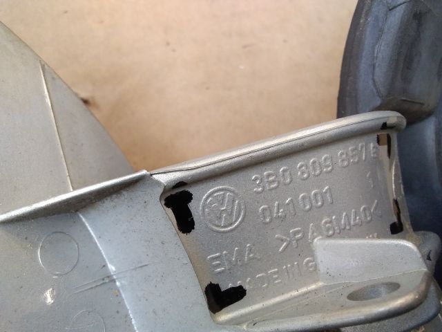 bontott VW PASSAT B5 Tankajtó