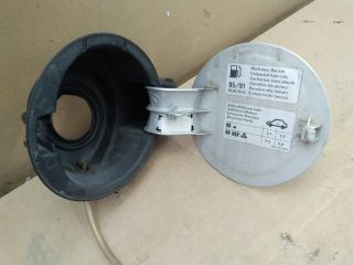 bontott VW PASSAT B5 Tankajtó