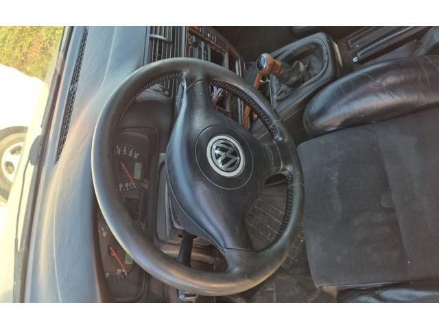 bontott VW PASSAT B5 Tartó Bak