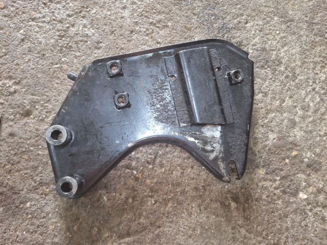 bontott VW PASSAT B5 Tartó Bak