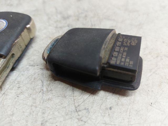 bontott VW PASSAT B5 Távirányító Kulcsbetét