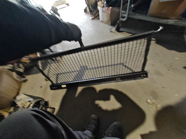 bontott VW PASSAT B5 Térelválasztó