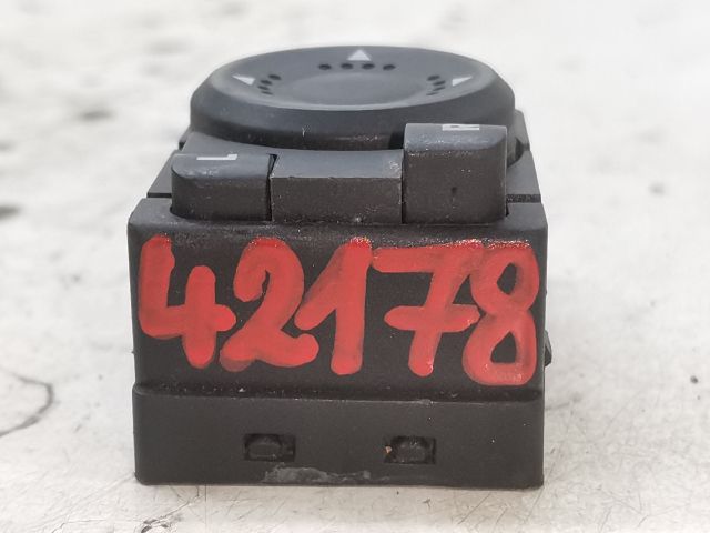 bontott VW PASSAT B5 Tükör Kapcsoló