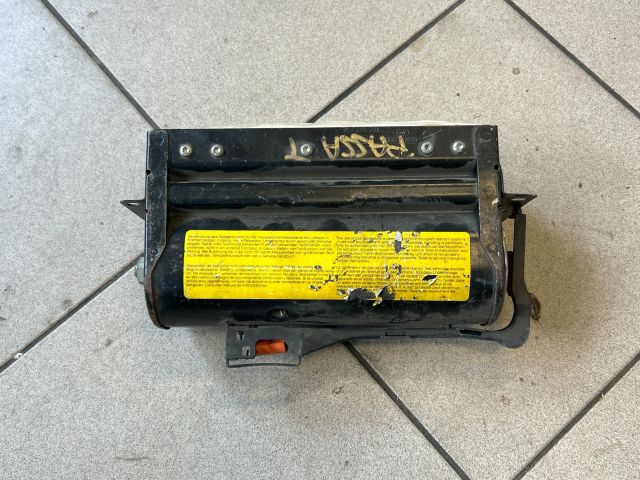 bontott VW PASSAT B5 Utasoldali Légzsák