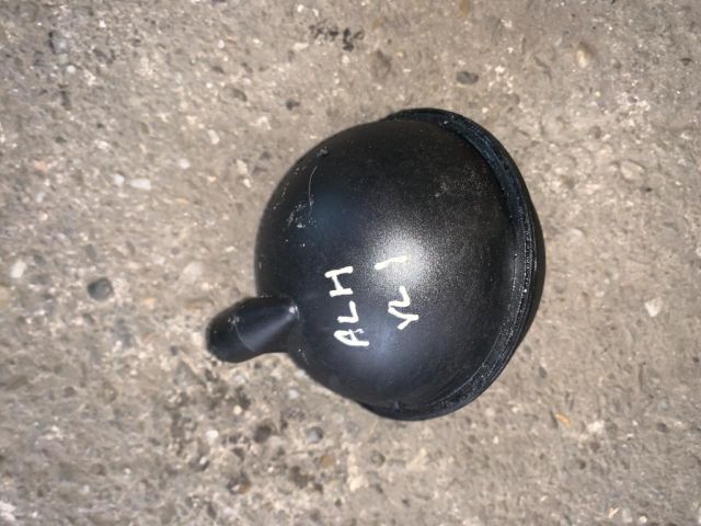 bontott VW PASSAT B5 Vákum Tartály