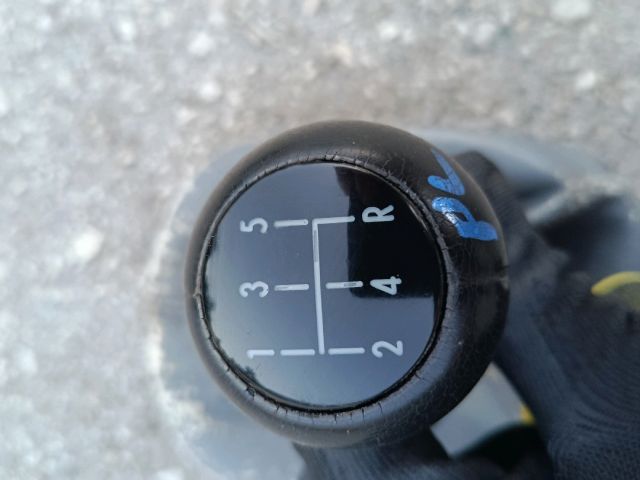 bontott VW PASSAT B5 Váltógomb