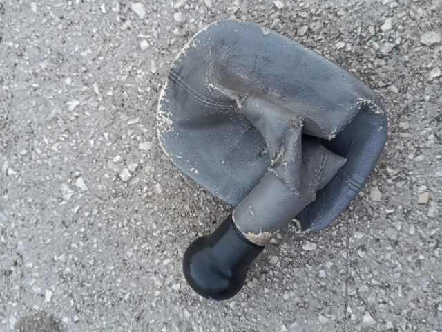 bontott VW PASSAT B5 Váltógomb