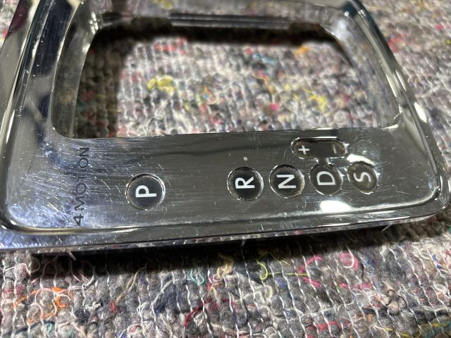 bontott VW PASSAT B5 Váltószoknya Rögzítő Keret