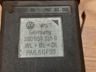 bontott VW PASSAT B5 Vészvillogó Kapcsoló