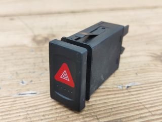 bontott VW PASSAT B5 Vészvillogó Kapcsoló