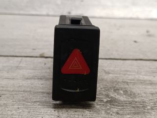 bontott VW PASSAT B5 Vészvillogó Kapcsoló