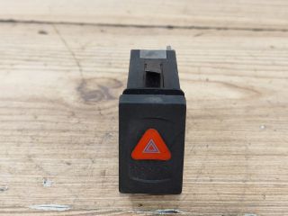 bontott VW PASSAT B5 Vészvillogó Kapcsoló