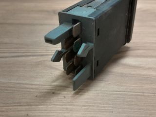 bontott VW PASSAT B5 Vészvillogó Kapcsoló