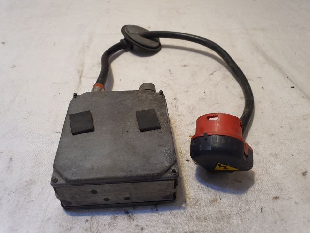 bontott VW PASSAT B5 Xenon Trafó