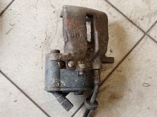 bontott VW PASSAT B6 Bal hátsó Féknyereg Munkahengerrel