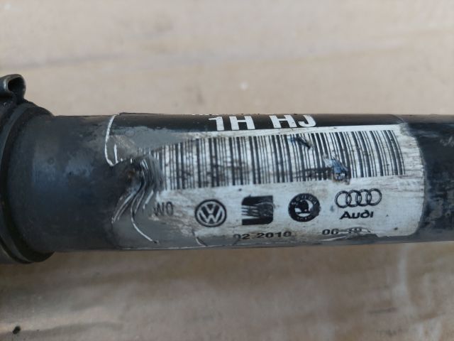 bontott VW PASSAT B6 Bal Féltengely