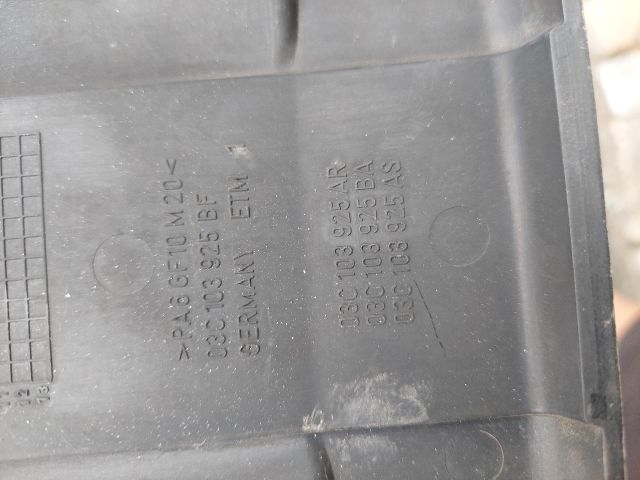 bontott VW PASSAT B6 Felső Motorburkolat