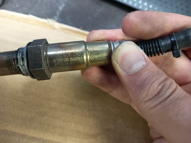 bontott VW PASSAT B6 Hátsó Lambdaszonda