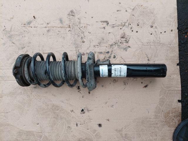 bontott VW PASSAT B6 Jobb első Gólyaláb (Lengécsillapító, Rugó)