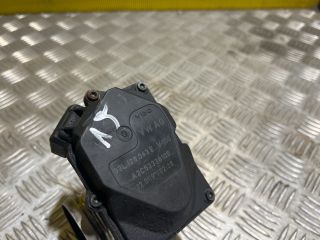 bontott VW PASSAT B6 Fojtószelep (Elektromos)