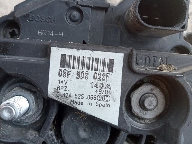 bontott VW PASSAT B6 Generátor