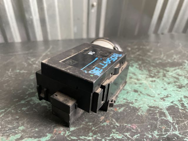 bontott VW PASSAT B6 Gyújtáskapcsoló