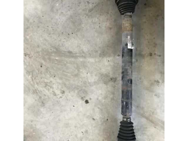 bontott VW PASSAT B6 Jobb Féltengely