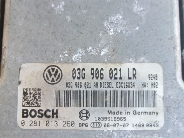 bontott VW PASSAT B6 Motorvezérlő