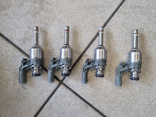 bontott VW PASSAT B6 Porlasztó Sor / Híd