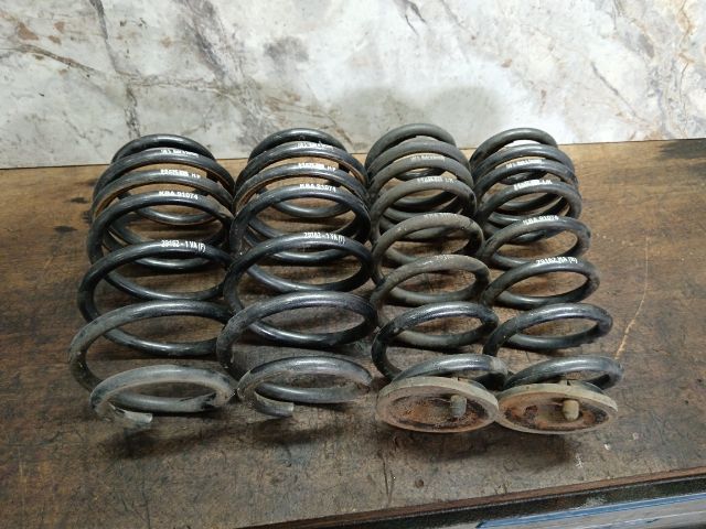 bontott VW PASSAT B6 Rugó Szett