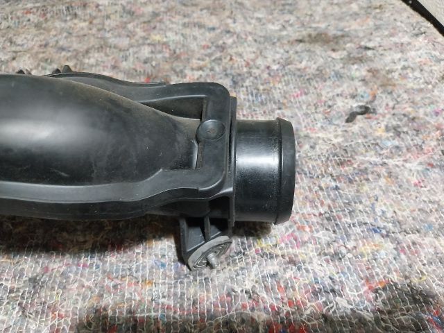 bontott VW PASSAT B6 Turbócső