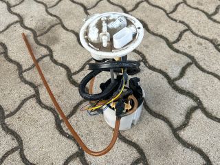 bontott VW PASSAT B6 Üzemanyag Szivattyú