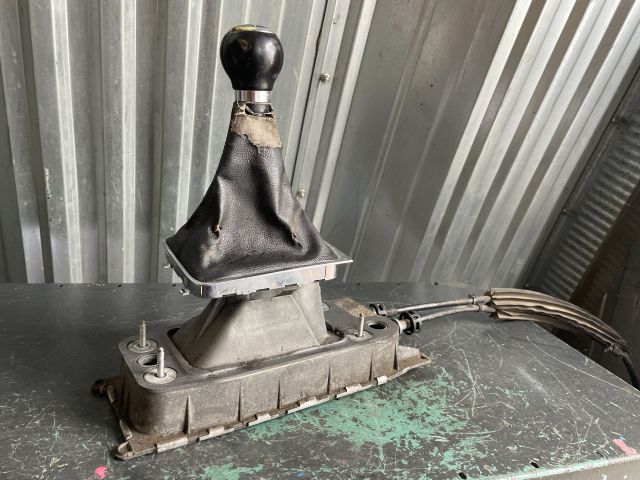 bontott VW PASSAT B6 Váltó Kulissza