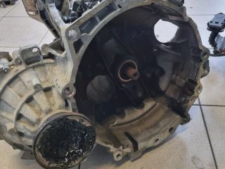 bontott VW PASSAT B6 Váltó (Mechanikus)