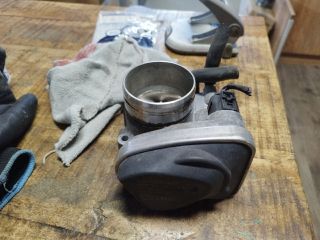 bontott VW PASSAT B6 Fojtószelep (Elektromos)