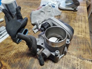 bontott VW PASSAT B6 Fojtószelep (Elektromos)