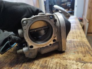 bontott VW PASSAT B6 Fojtószelep (Elektromos)