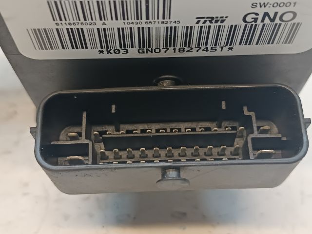 bontott VW PASSAT B6 ABS Kocka