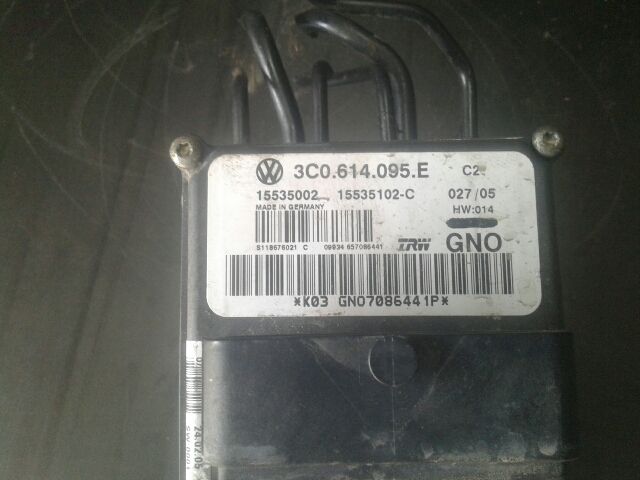 bontott VW PASSAT B6 ABS Kocka