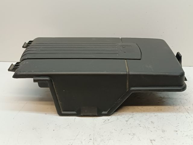 bontott VW PASSAT B6 Akkumulátor Fedél
