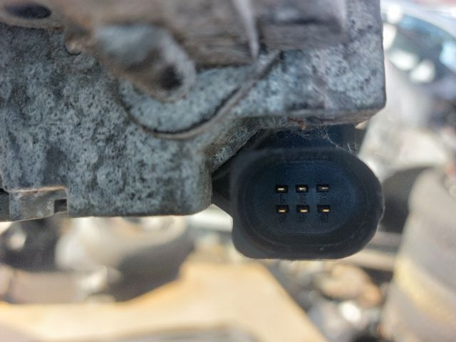 bontott VW PASSAT B6 Fojtószelep (Elektromos)