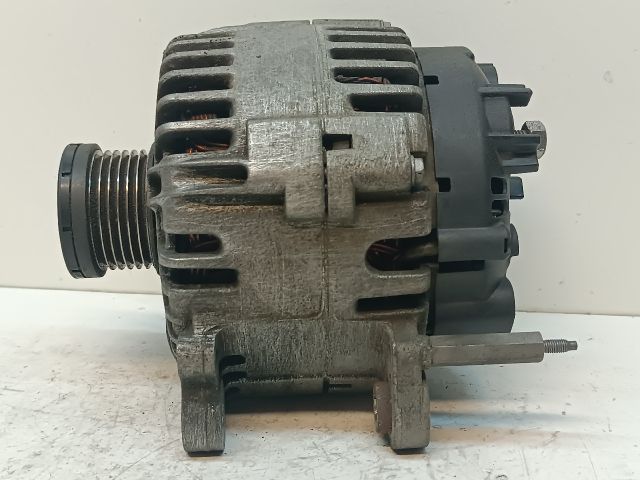 bontott VW PASSAT B6 Generátor